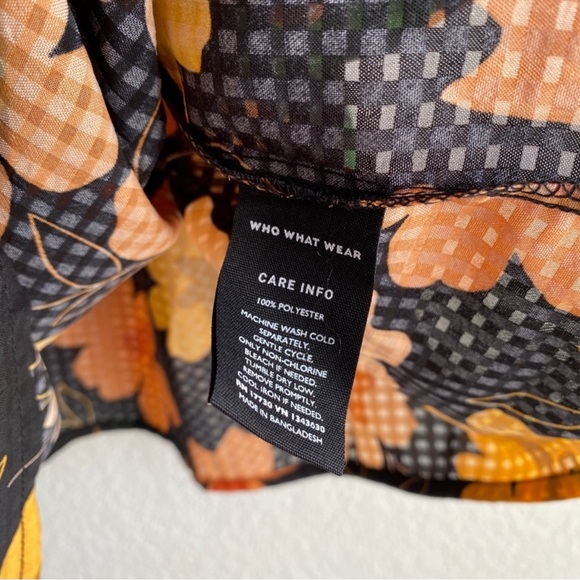 Who What Wear Size L Floral Top - Picture 3 of 7